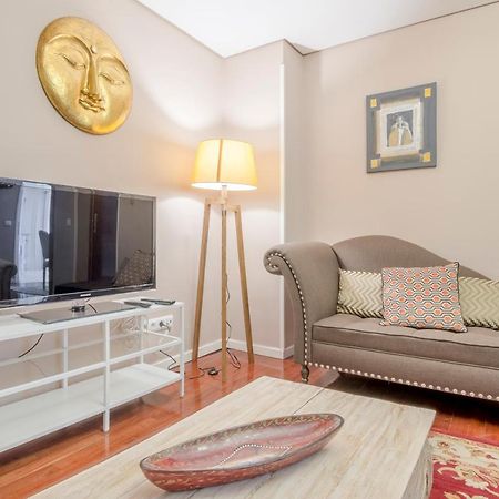 Cross Check Descalzas Reales Apartment Madrid Exterior foto